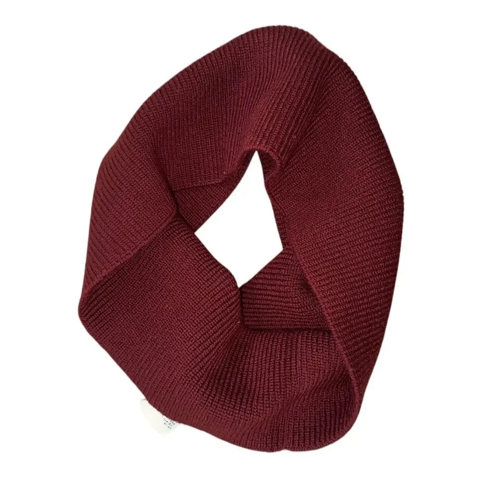 Salvatore Ferragamo NWT Wool Blend Ribbed Neck Warmer in Burgundy $389
